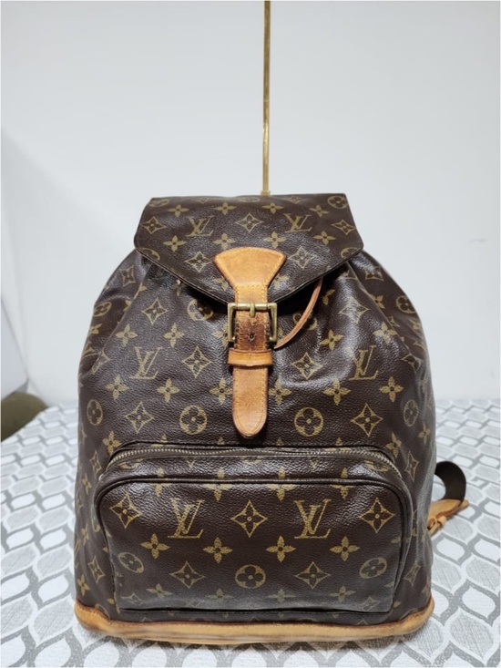 Authentic LOUIS VUITTON Monogram Montsouris GM Backpack Brown